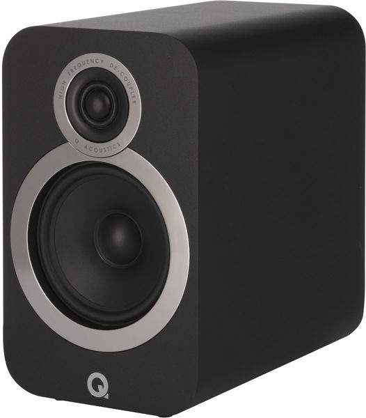 QAcoustics-3020i-blanche-avec-grille-magnétique