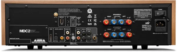 NAD C 3050 &mdash; vue arri&egrave;re connectique : HDMI eARC, phono MM, entr&eacute;es num&eacute;riques, borniers enceintes