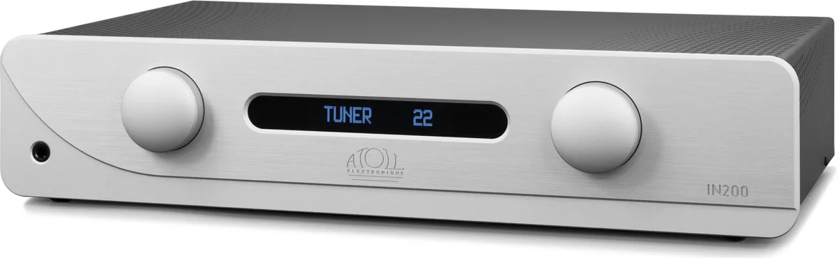 Atoll IN200 EVO vu de face — amplificateur intégré stéréo 2×120W, façade aluminium 8mm brossé anodisé, Made in France